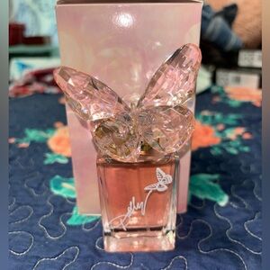 Dolly Parton Perfume